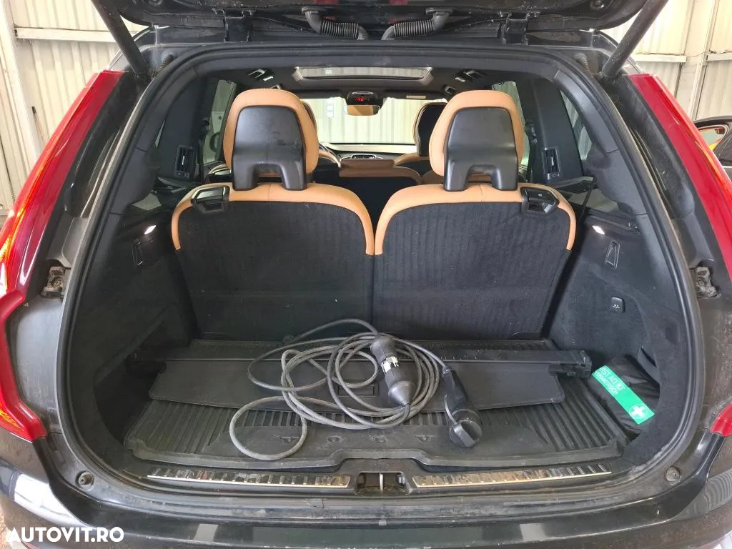 Volvo XC 90 T8 AWD Recharge Geartronic Inscription Edition - 8