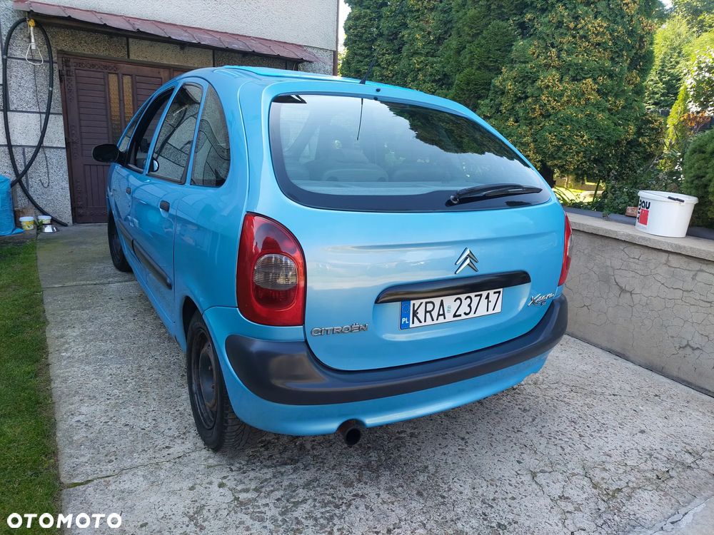 Citroën Xsara 2.0 HDi Confort - 7