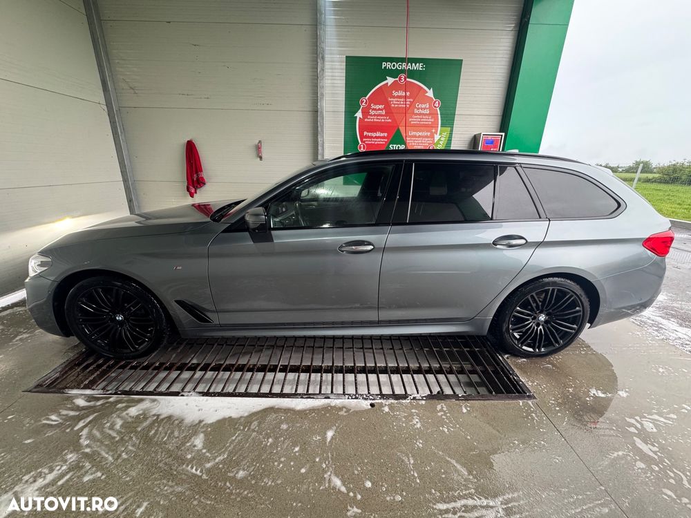 BMW Seria 5 540d xDrive AT - 12