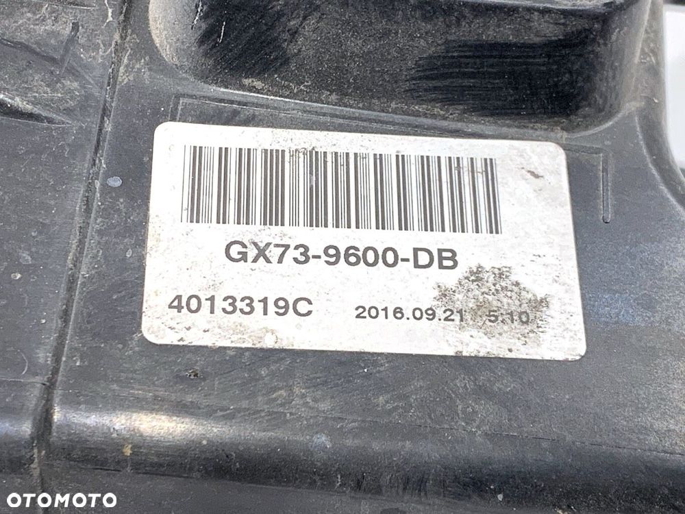 OBUDOWA FILTRA POWIETRZA  JAGUAR F-PACE (X761) 2015 - 2022 2.0 TD4 AWD 132 kW [180 KM] olej - 4