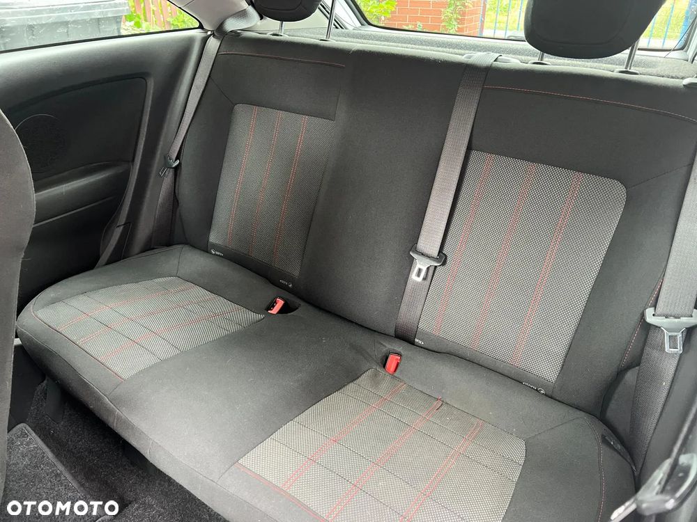 Opel Corsa - 16