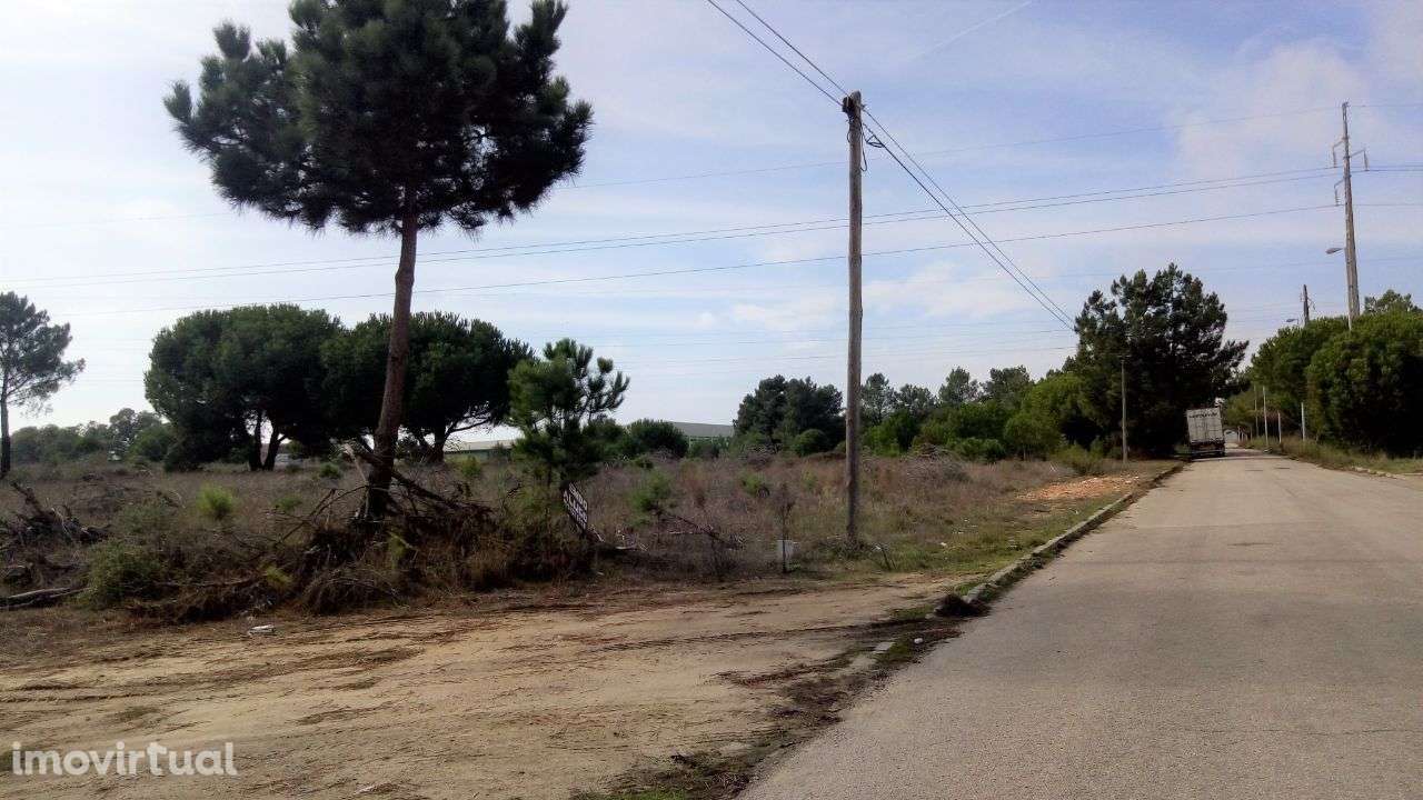 Terreno Venda Setúbal | 6.000 m2 | Zona Industrial Mitrena - Grande imagem: 2/12