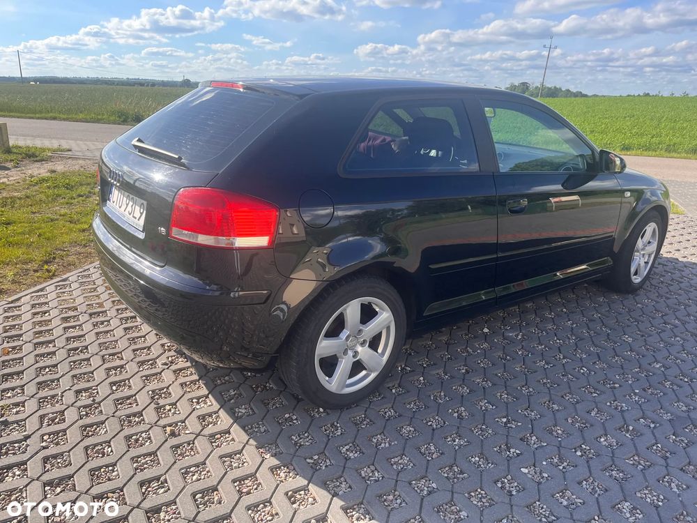 Audi A3 3-drzwiowe 1.6 Ambition - 4