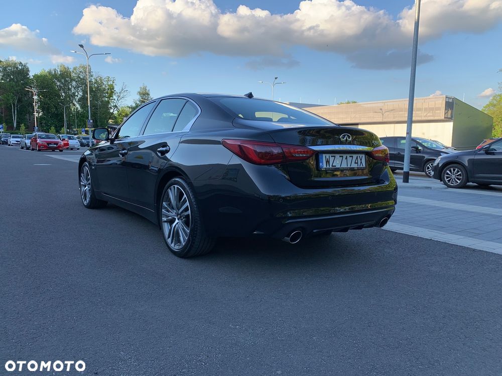Infiniti Q50 2.0t Sport Sound Studio by Bose - 5