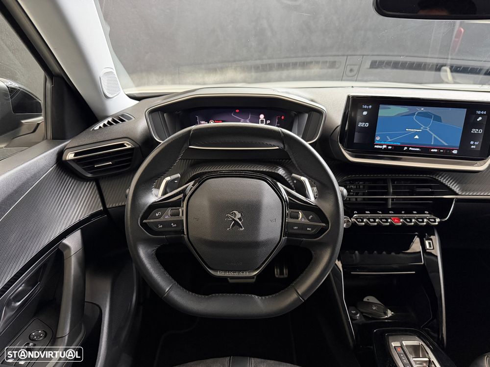 Peugeot 2008 PureTech 130 EAT8 Allure Pack - 23