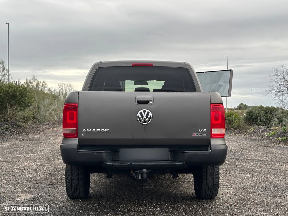 VW Amarok 3.0 TDI CD Comfort.4x4 - 30