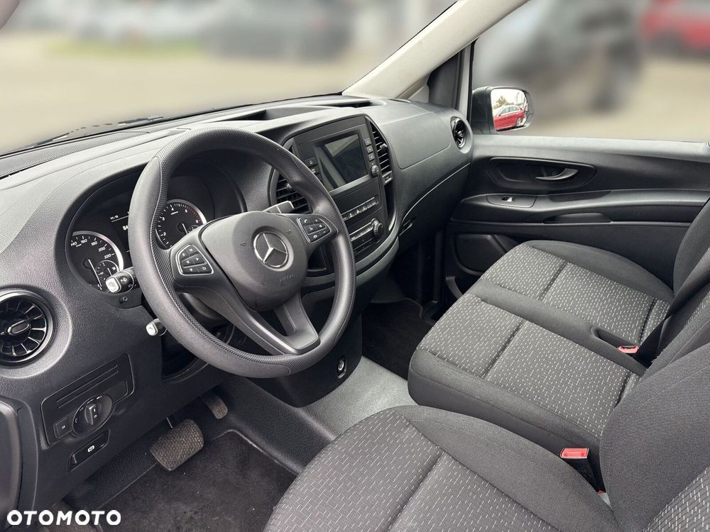 Mercedes-Benz Vito - 10