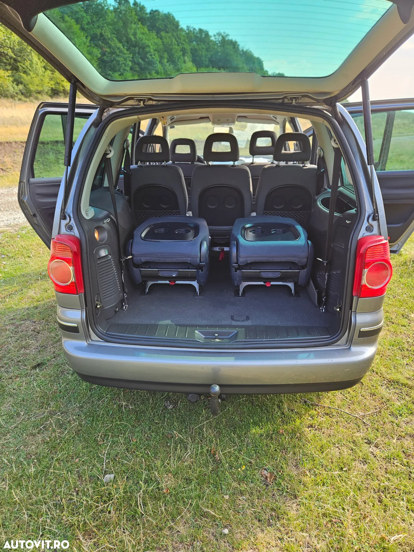 Volkswagen Sharan 1.9 TDI Goal - 4