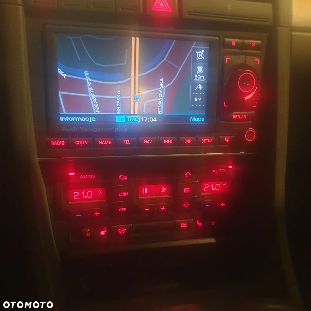 Audi A4 Cabrio 2.5 TDI - 14