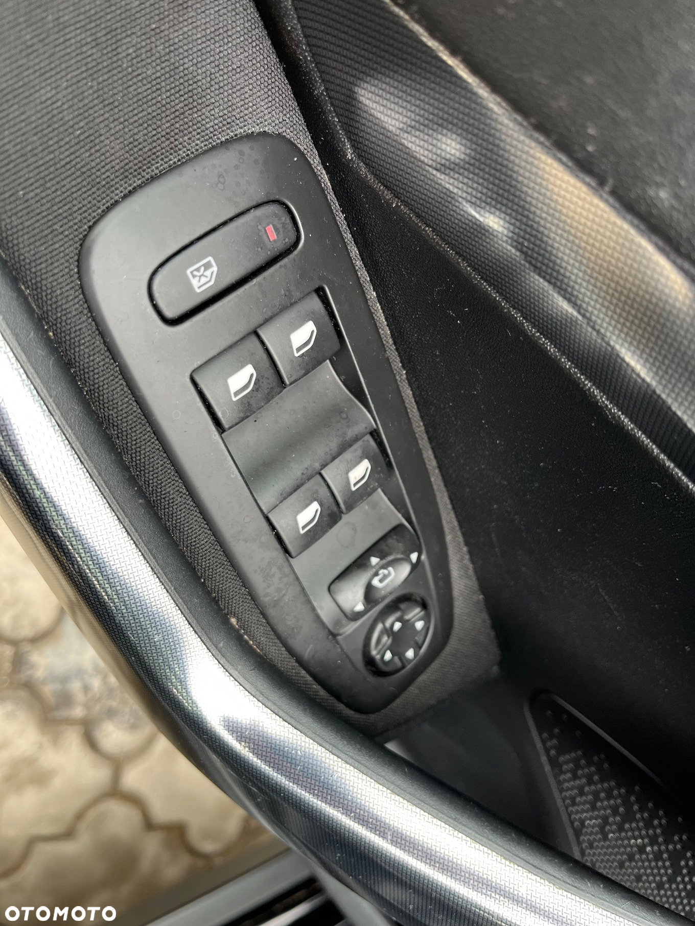 Peugeot 2008 - 30