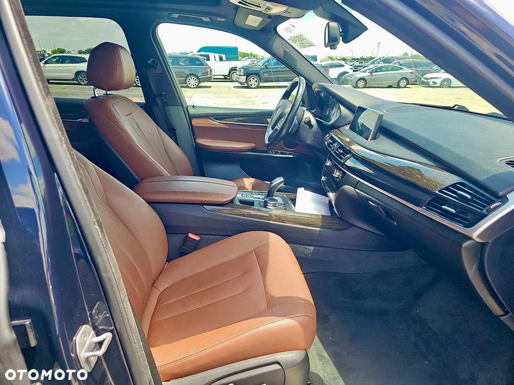 BMW X5 xDrive35i - 9