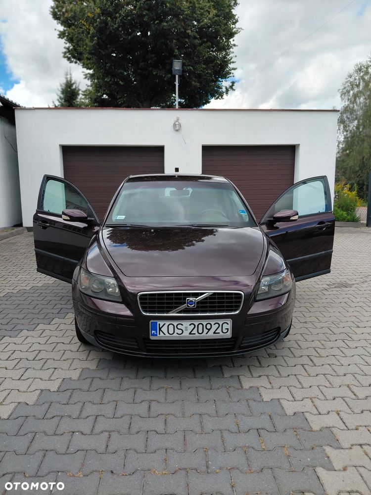 Volvo S40 2.0D - 13