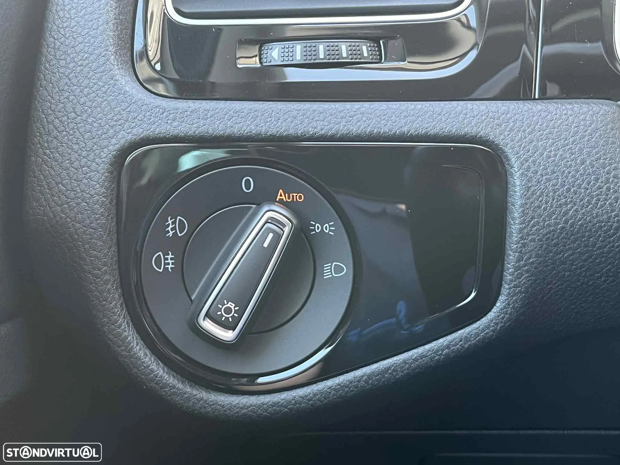 VW Golf 1.6 TDI Highline - 17