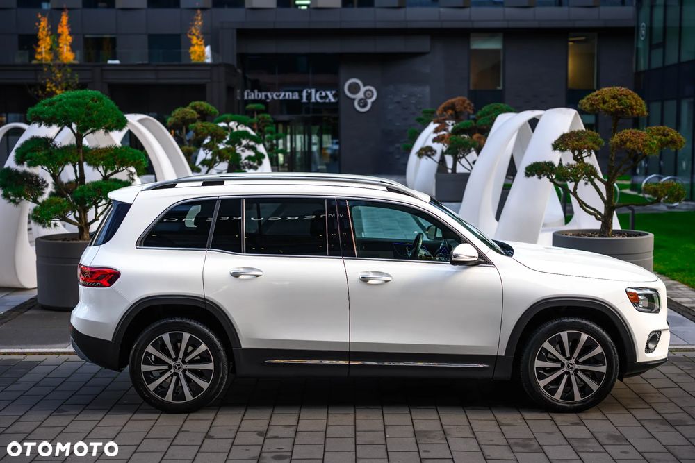 Mercedes-Benz GLB 250 Progressive 8G-DCT - 9