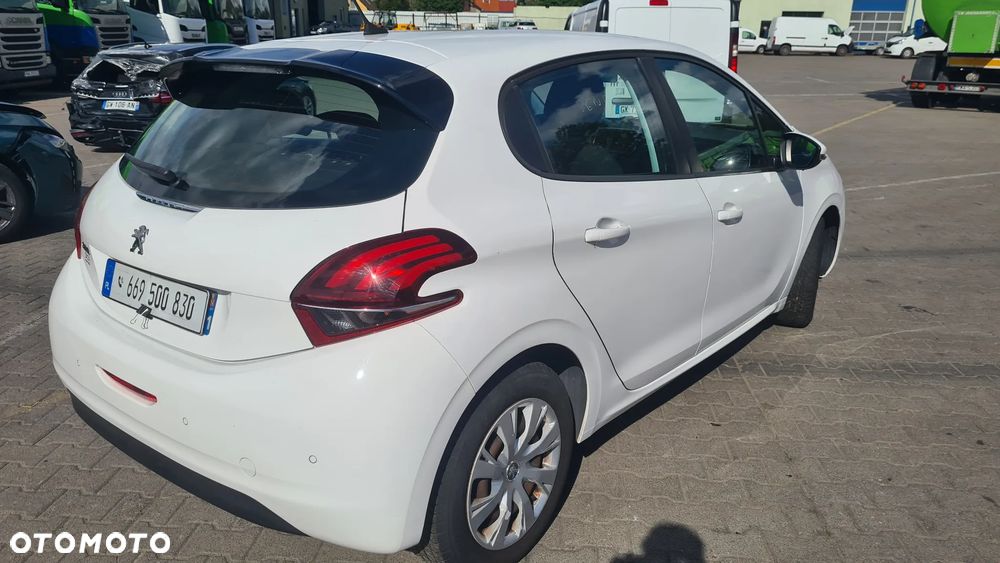 Peugeot 208 Blue-HDi 100 Stop&Start Style - 6