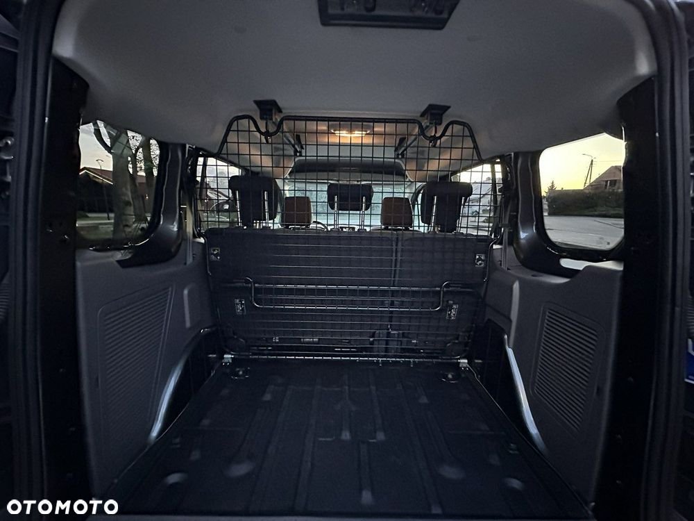 Ford Transit Connect - 34