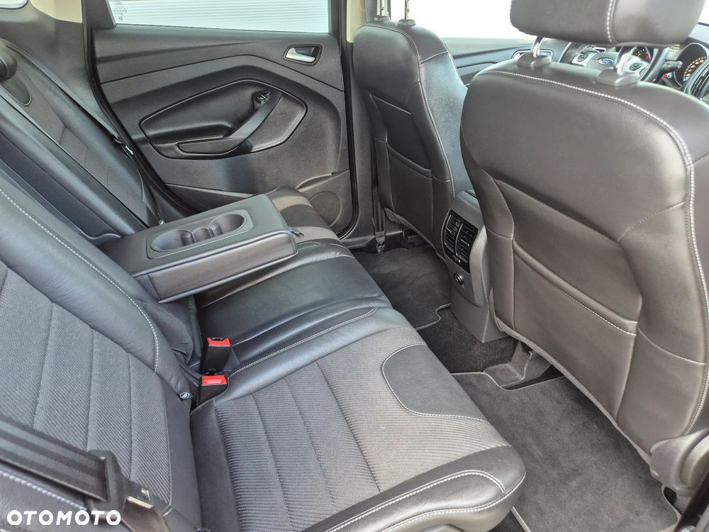 Ford Kuga - 20
