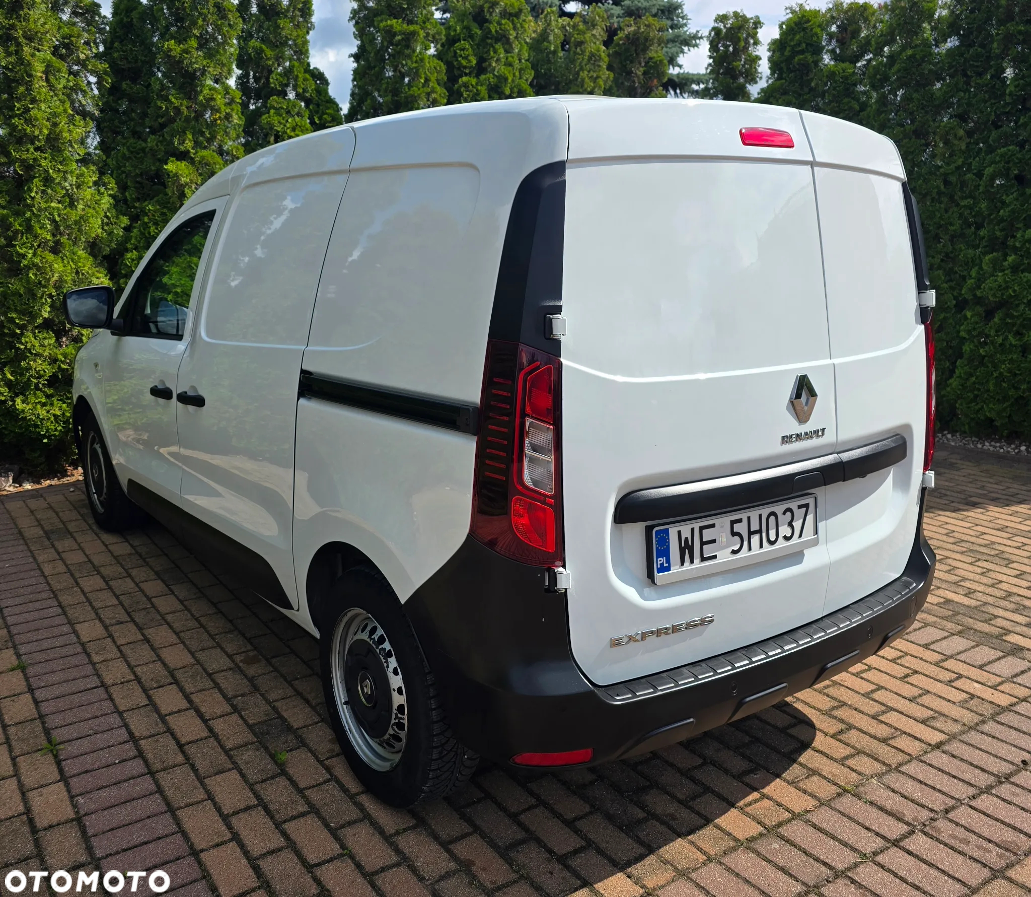 Renault EXPRESS - 10