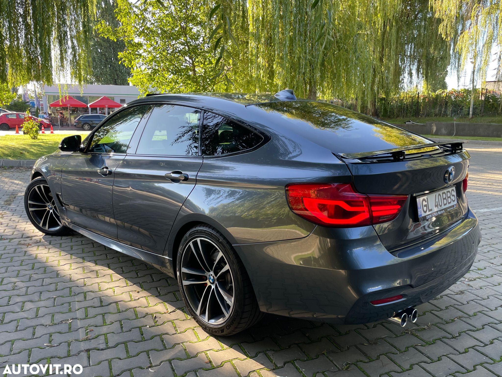 BMW Seria 3 320i GT Aut. M Sport - 13
