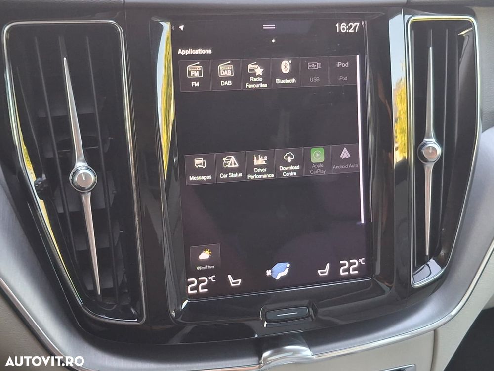 Volvo XC 60 T6 AWD Recharge Geartronic Inscription - 20