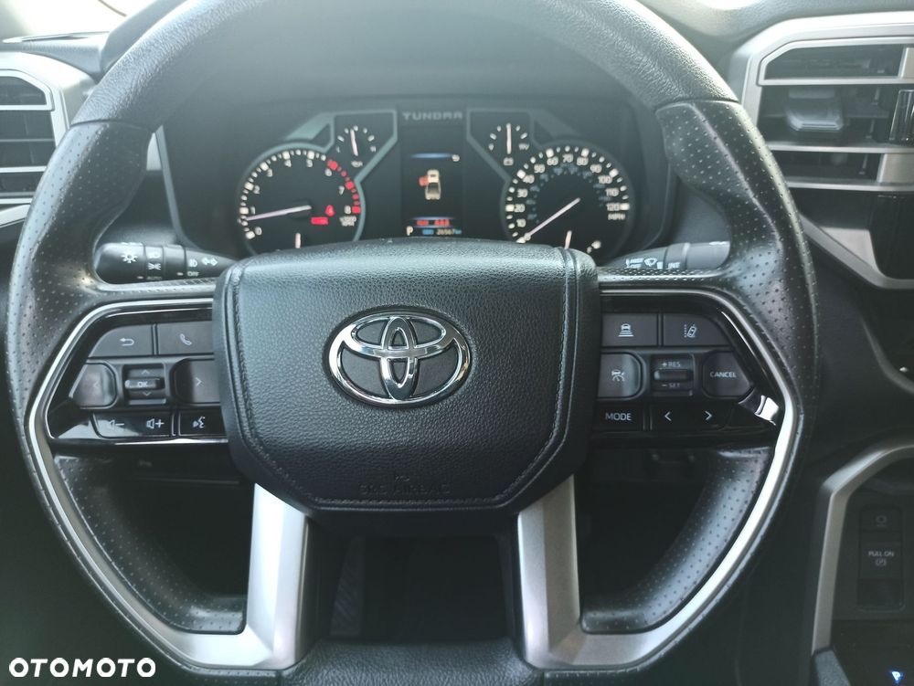Toyota Tundra - 17