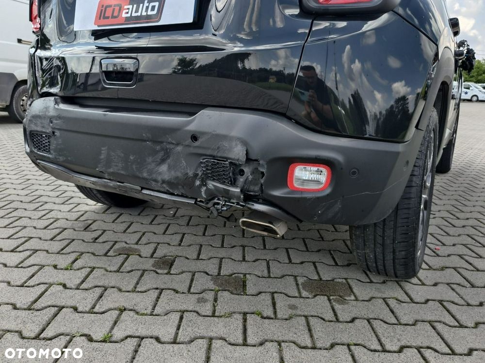 Jeep Renegade - 38