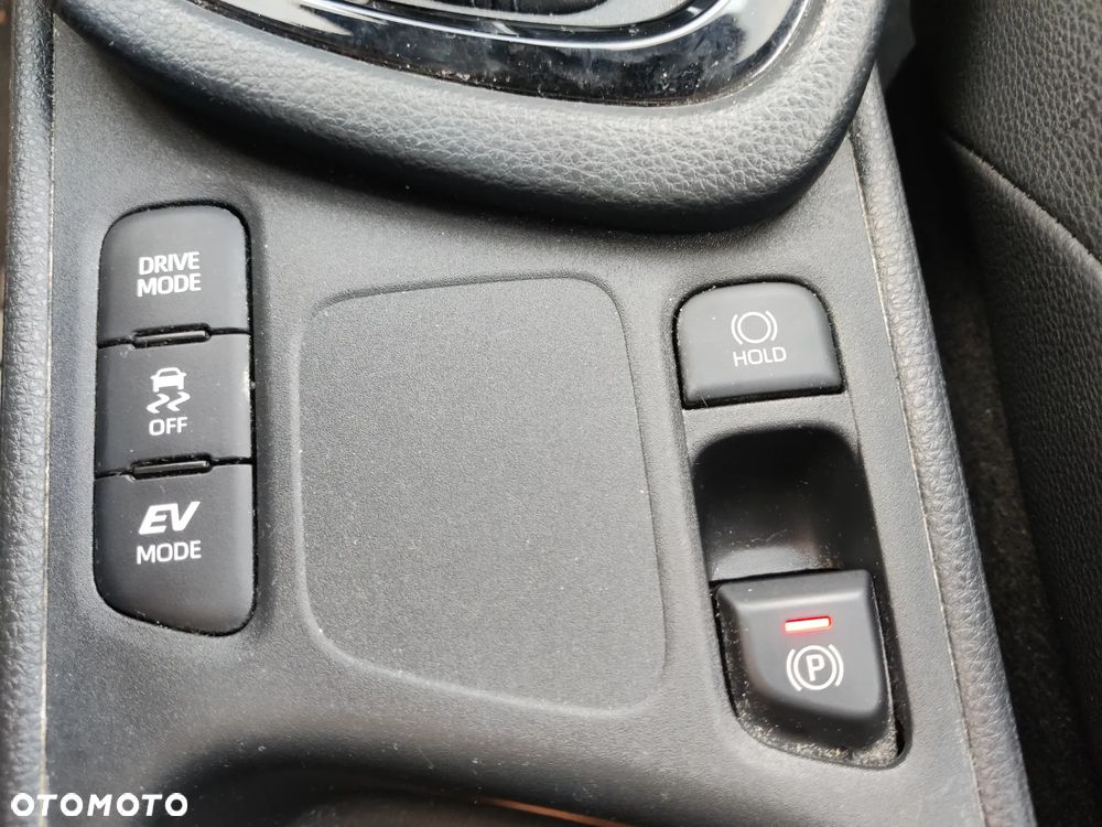 Toyota Yaris Hybrid 1.5 Selection Elegant - 10