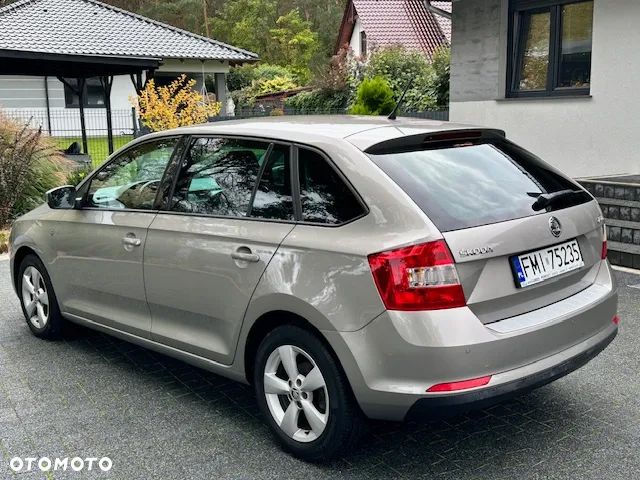 Skoda RAPID Spaceback 1.6 TDI Elegance - 6