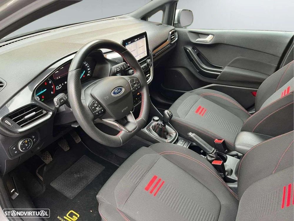 Ford Fiesta 1.0 EcoBoost ST-Line - 13