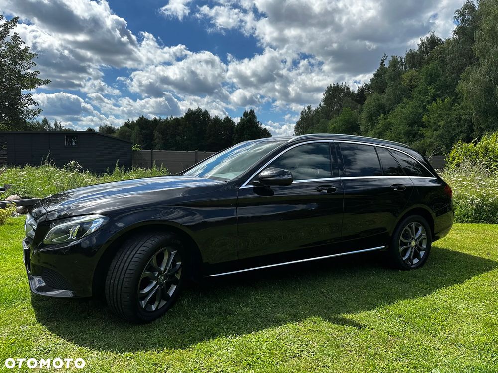 Mercedes-Benz Klasa C 220 d 4-Matic 7G-TRONIC - 12