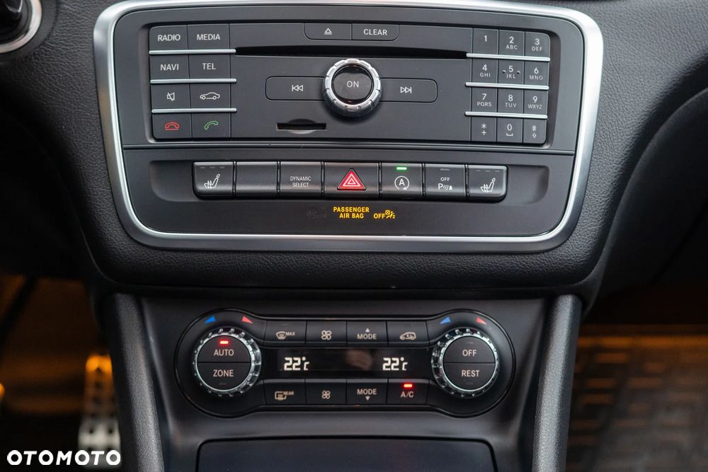 Mercedes-Benz CLA 220 (CDI) d 4-Matic AMG Line - 12