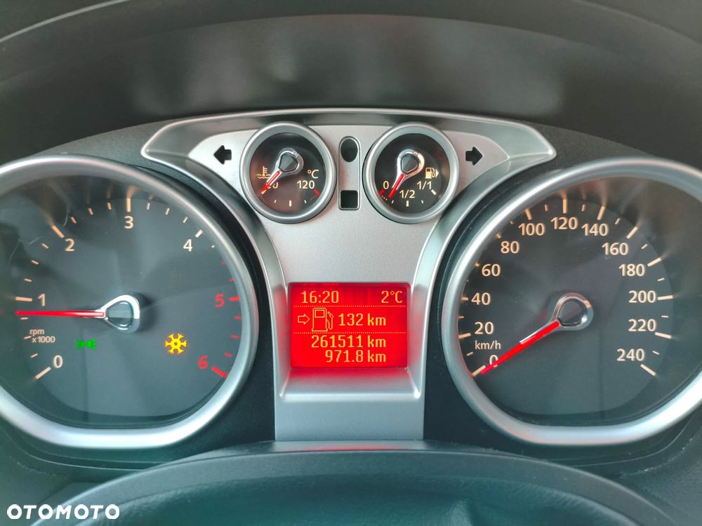 Ford Kuga 2.0 TDCi Trend - 8