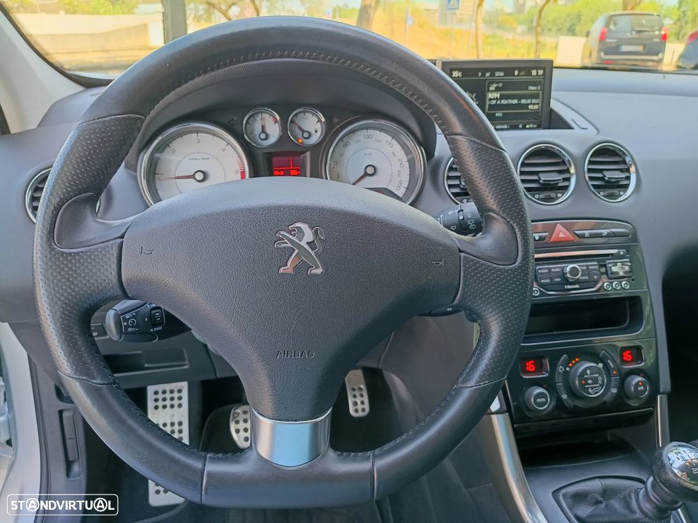 Peugeot 308 SW 1.6 e-HDi Allure - 16