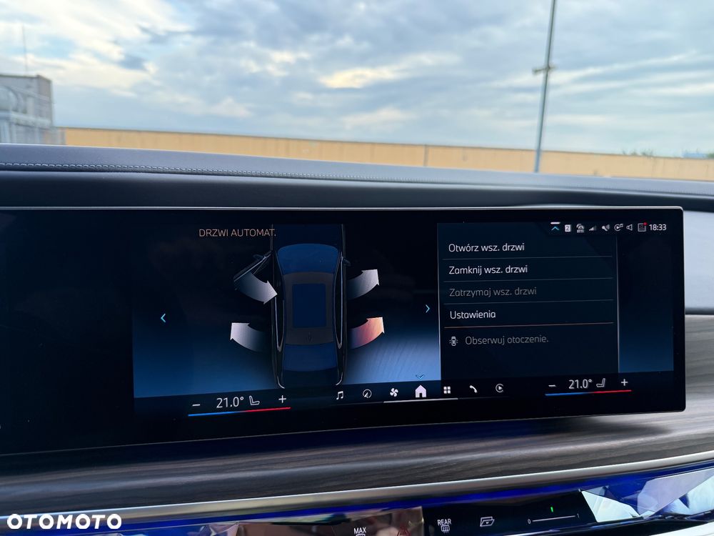 BMW i7 105.7kWh xDrive60 - 17