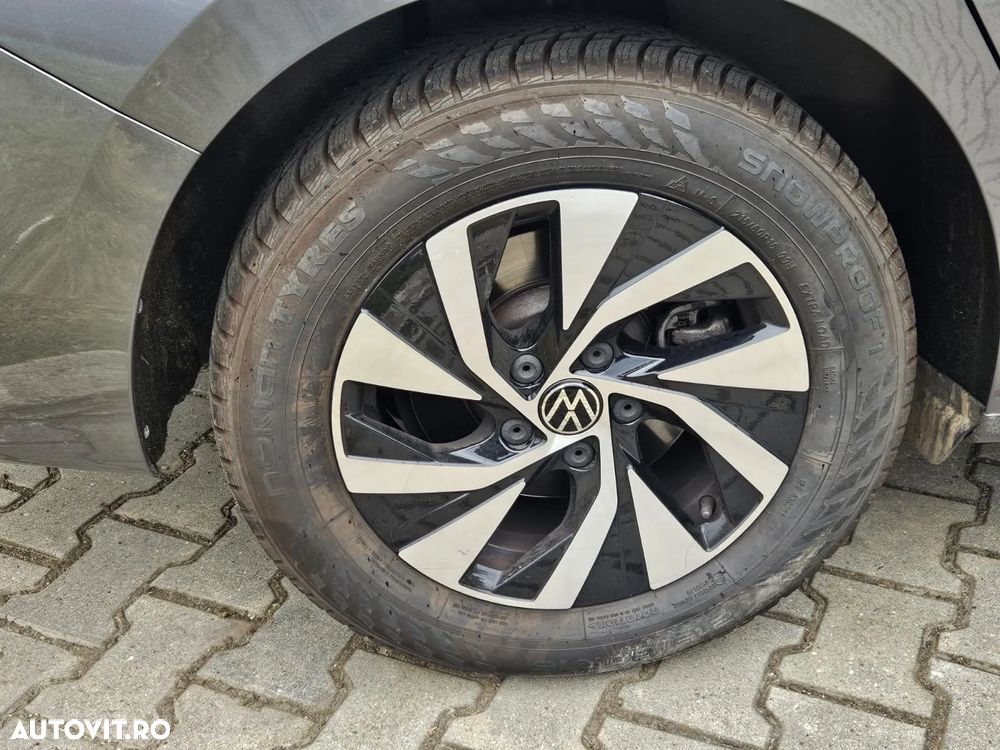 Volkswagen Passat Variant 2.0 TDI DSG Business - 17