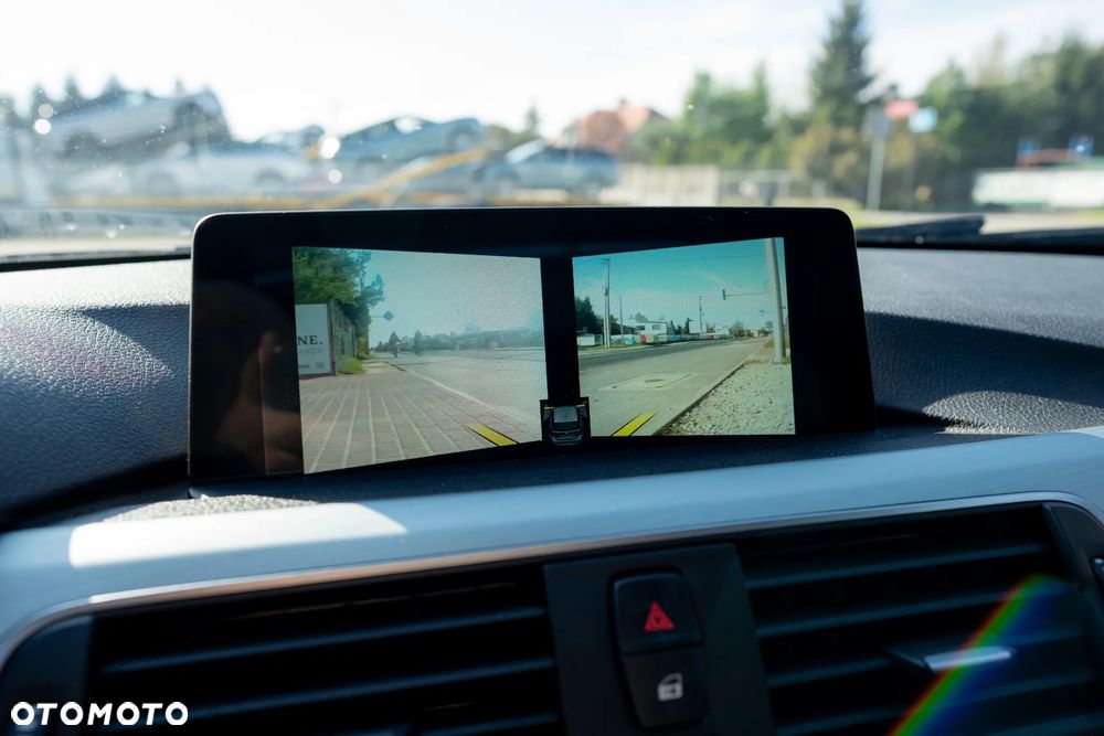 BMW Seria 3 320i xDrive Edition M Sport Shadow - 29