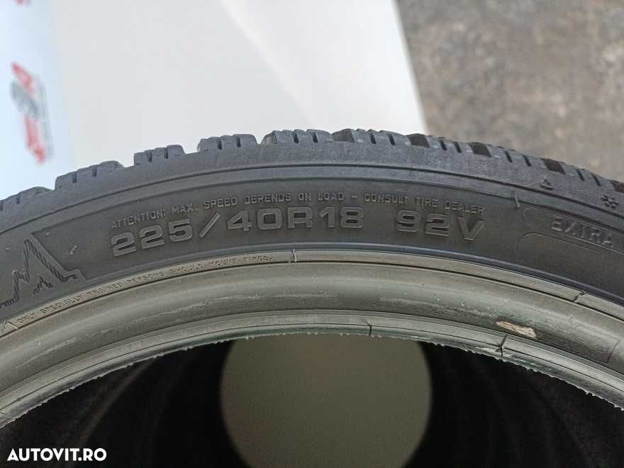 225/40/18 92V 225 40 18 DUNLOP CP N10706 M+S - 4