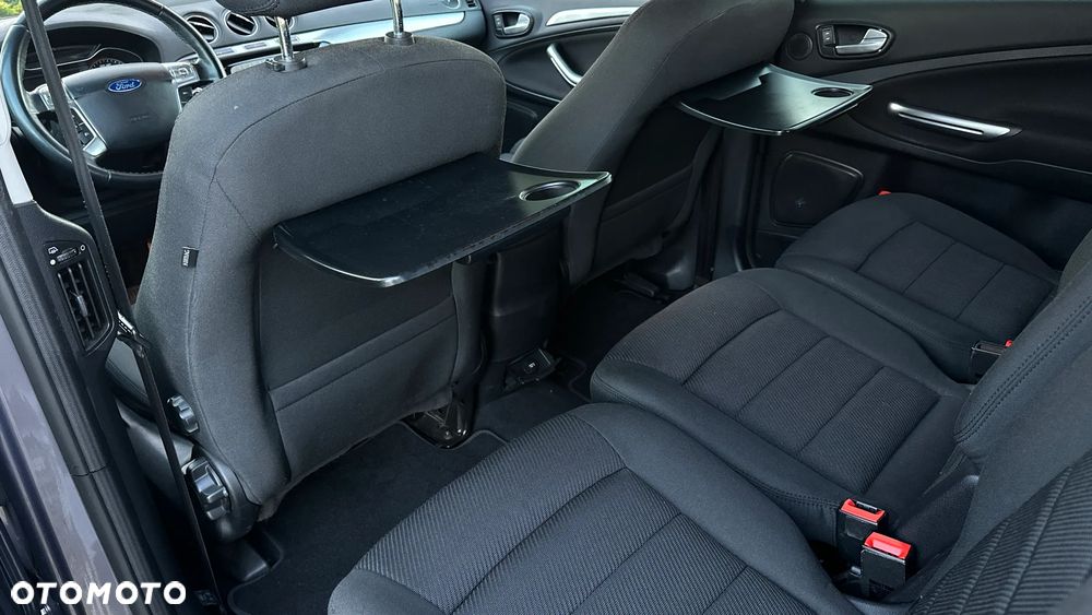 Ford Galaxy - 20