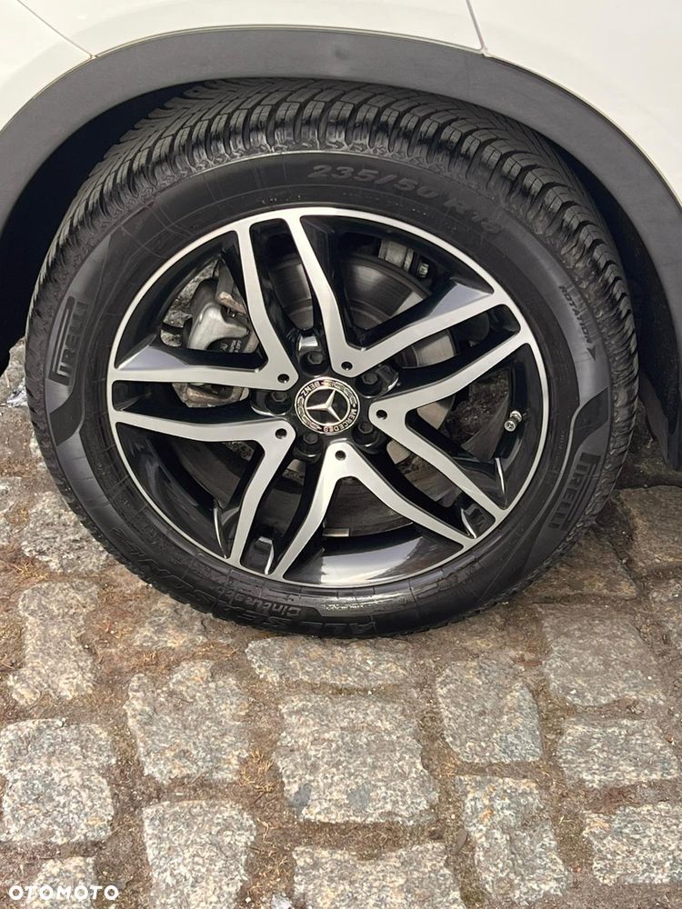 Mercedes-Benz Gla 2018 photo 5