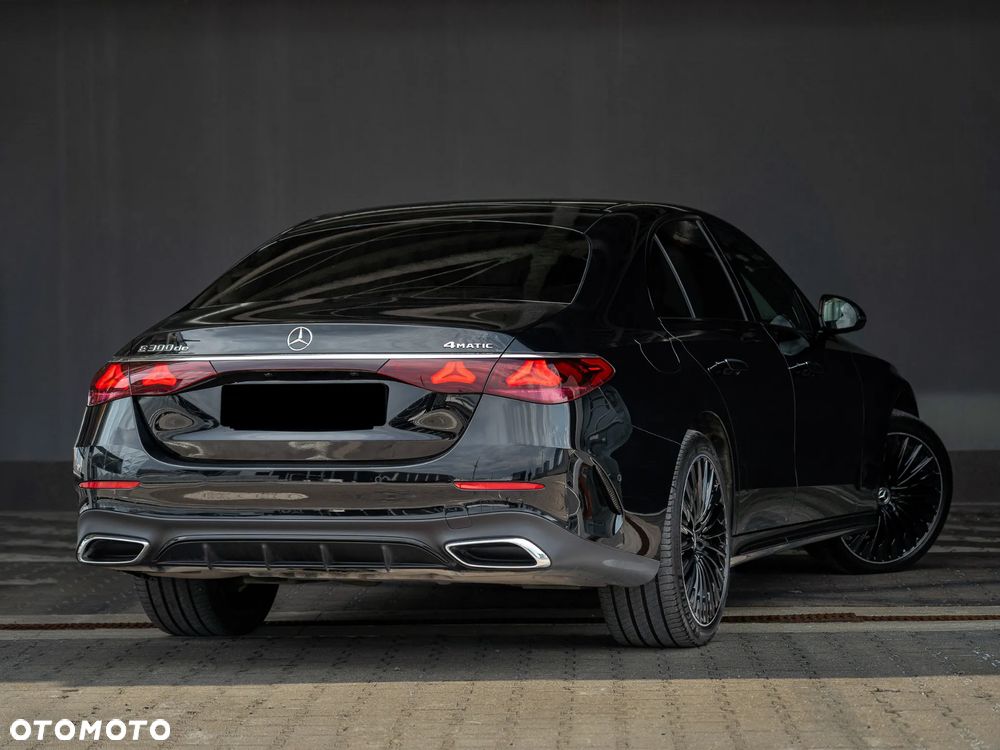Mercedes-Benz Klasa E 300de 4Matic 9G-TRONIC AMG Line NIGHT Edition - 5