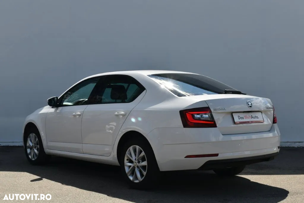 Skoda Octavia 1.0 TSI DSG Style - 4
