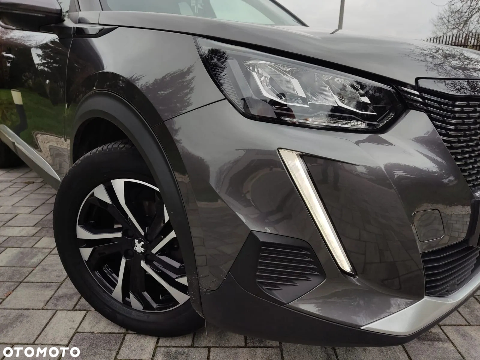 Peugeot 2008 PureTech 100 Stop&Start Allure - 2