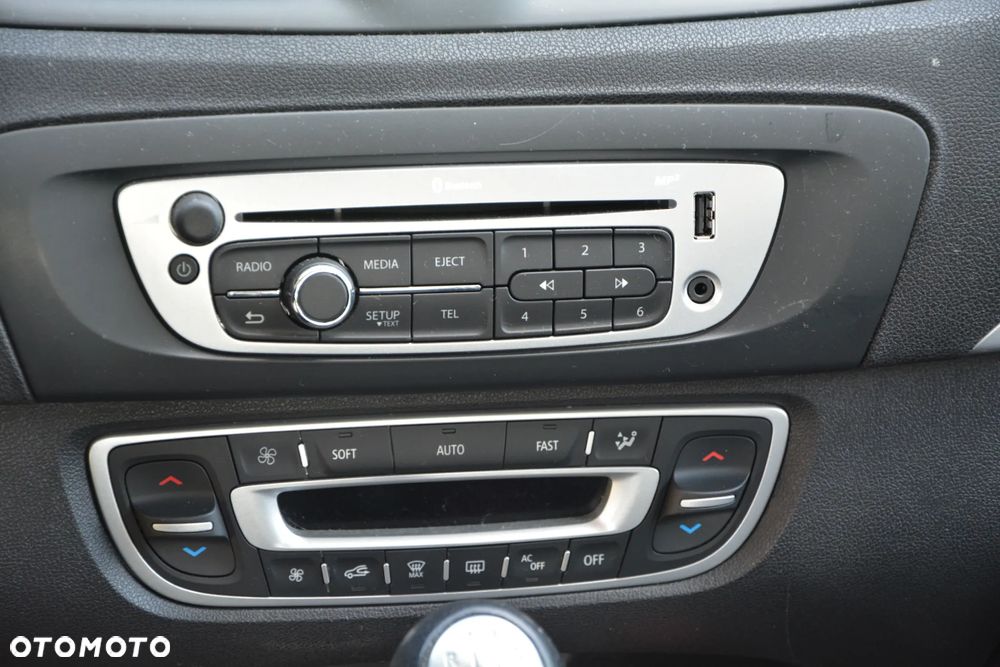 Renault Scenic ENERGY TCe 115 Expression - 19