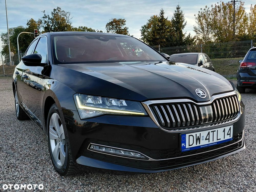 Skoda Superb 2.0 TDI SCR Style DSG - 30