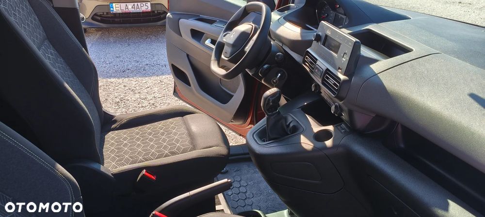 Peugeot Rifter Long 1.5 BlueHDI Active - 26