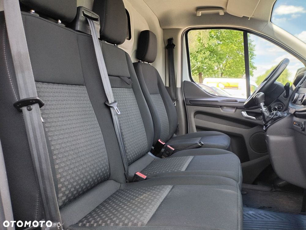 Ford Transit Custom - 27