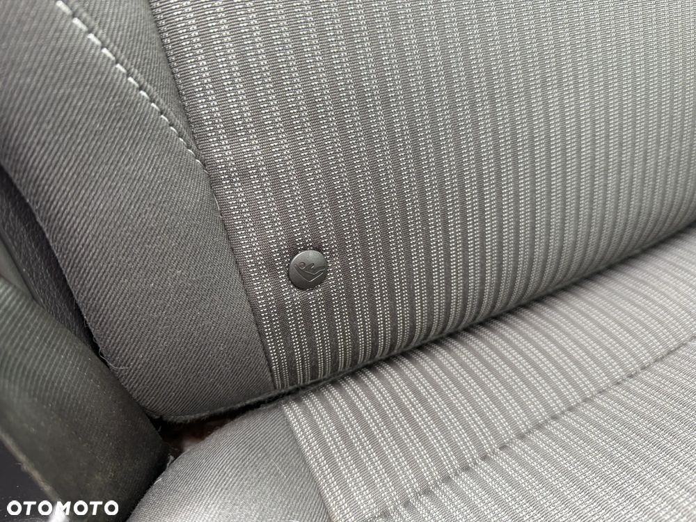 Ford Focus 1.6 TDCi Gold X - 34