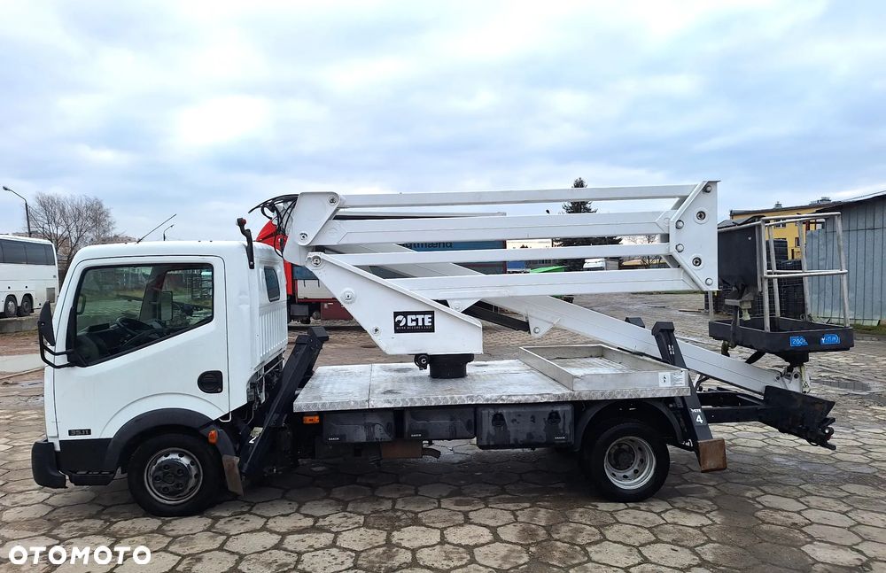 Nissan Cabstar 35.11 - 1