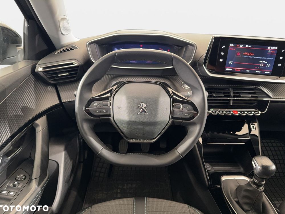 Peugeot 2008 - 21