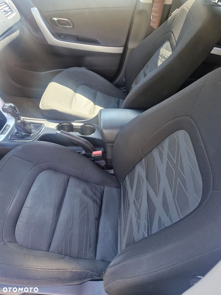 Kia Ceed - 6